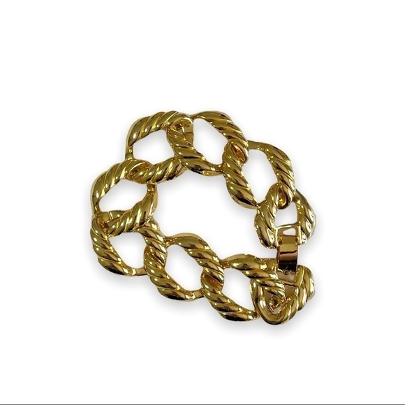 Gold Tone Large Intertwined Chain Necklace and Bracelet Set - Picture 7 of 11